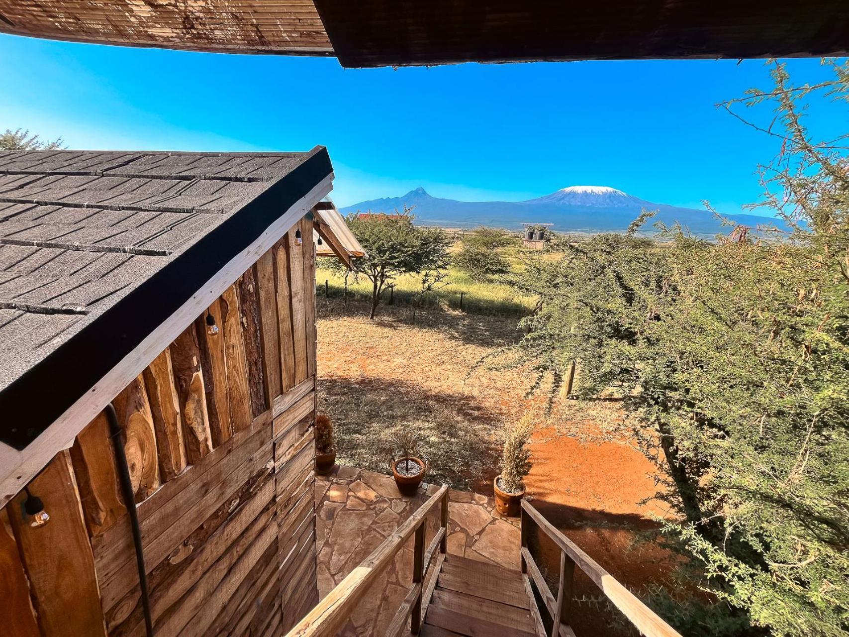Kilimanjaro View Cabin-Amboseli Oloitokitok Room photo