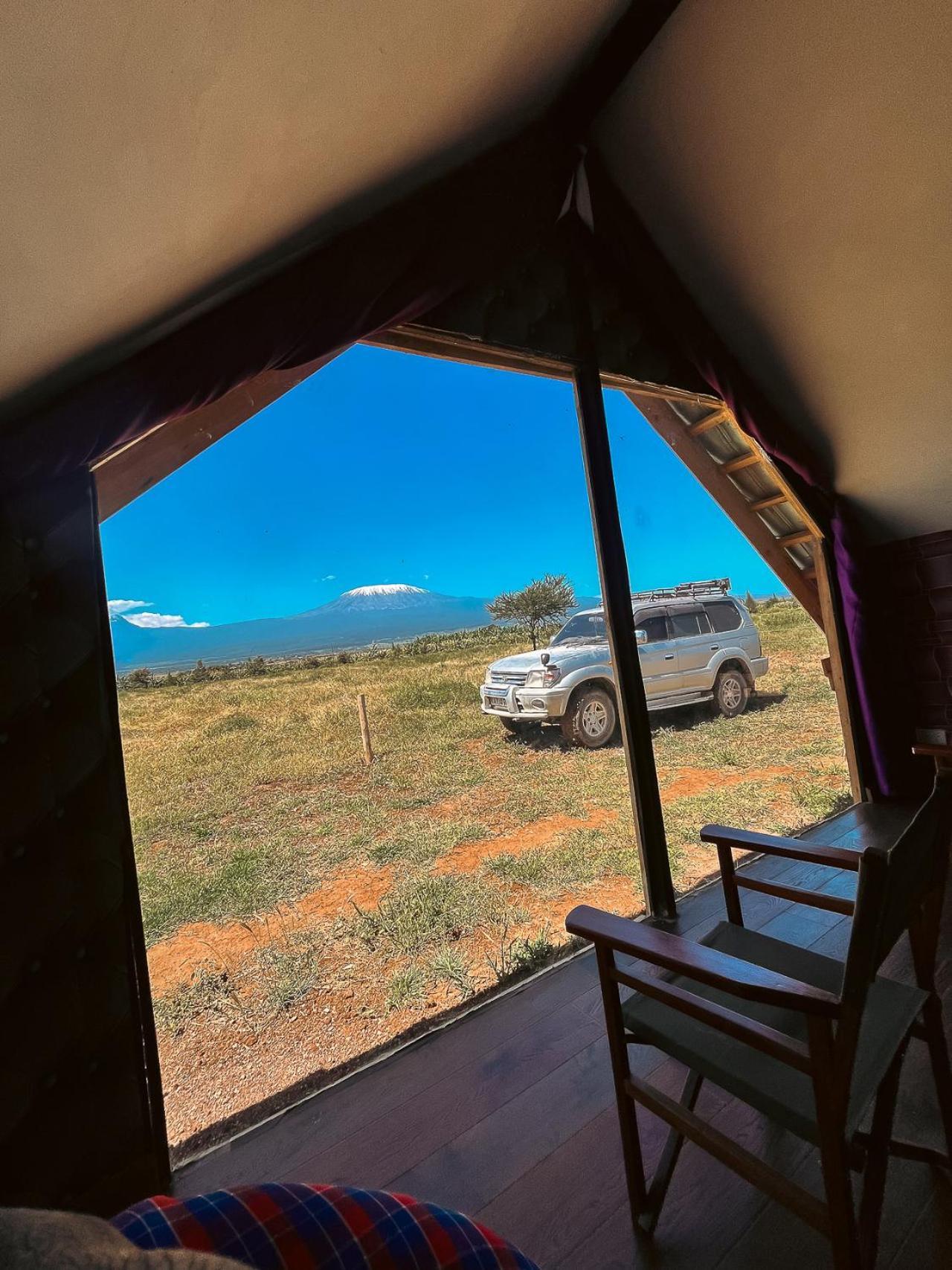 Kilimanjaro View Cabin-Amboseli Oloitokitok Exterior photo